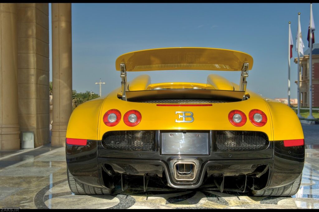 Bugatti Veyron زرد