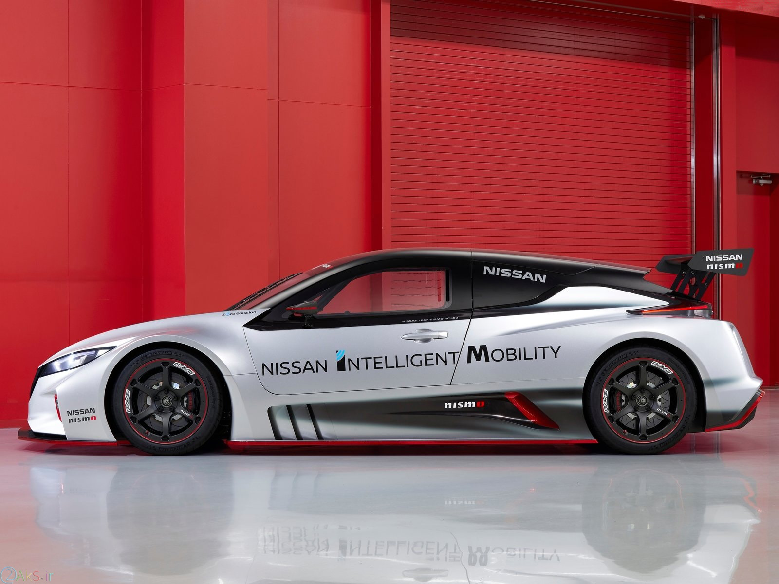 دانلود تصویر Nissan Leaf Nismo RC Concept